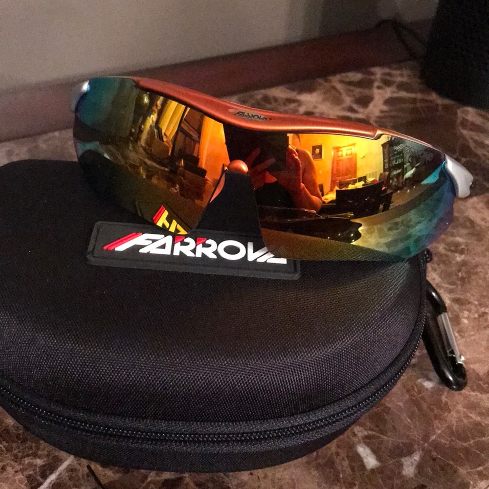 🆕 Farrova polarized sports sunglasses.